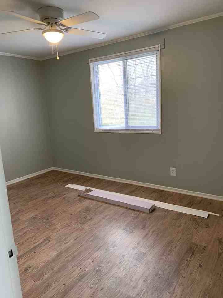614 N Tremont Dr - Photo 6 of 7