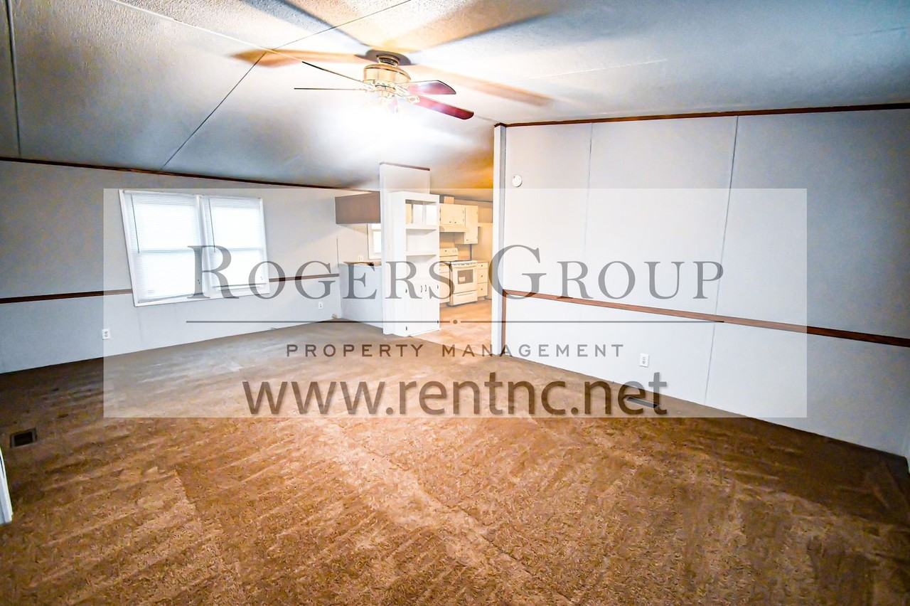 104 Big Buck Rd - Photo 3 of 10