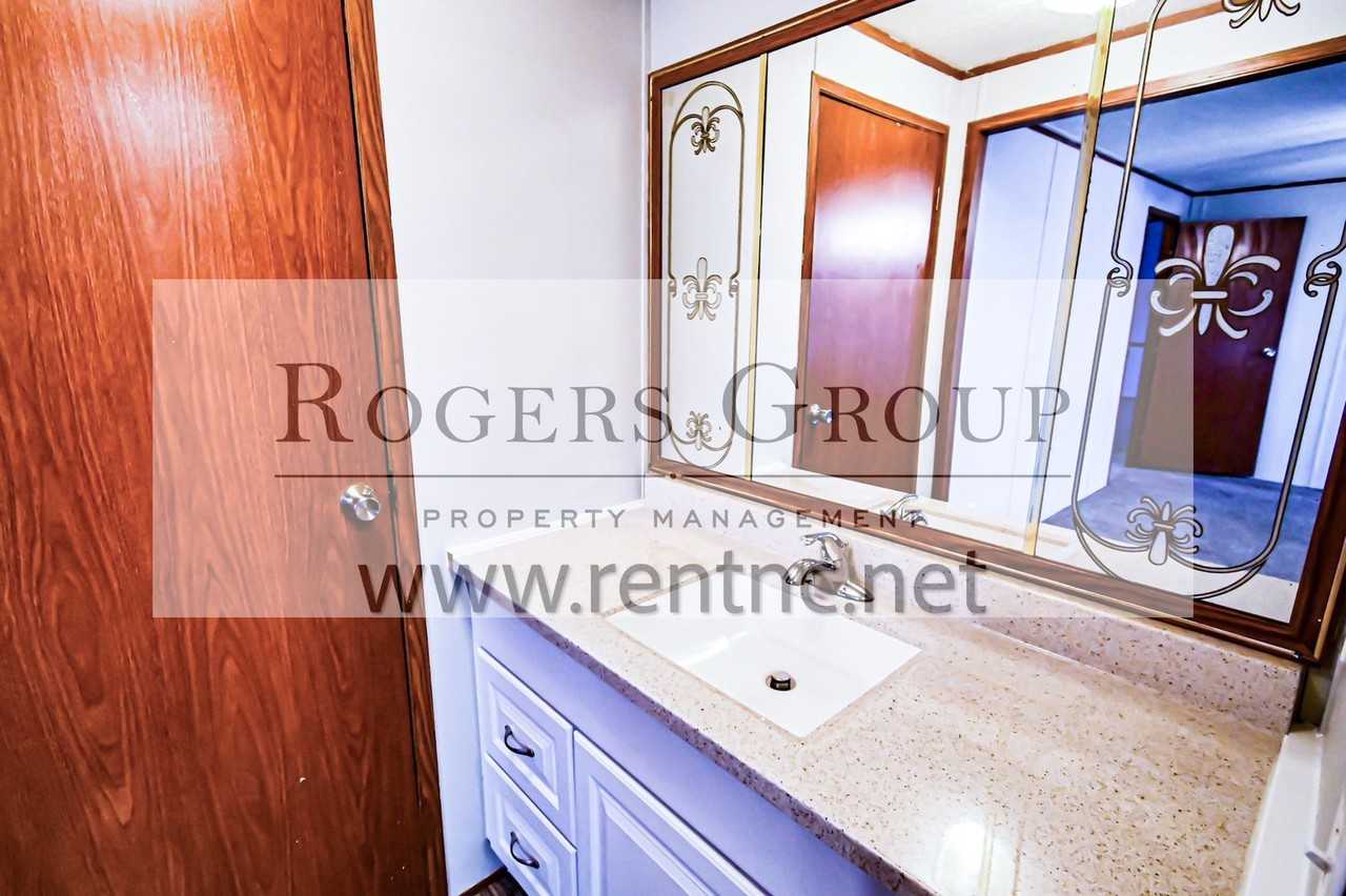 104 Big Buck Rd - Photo 5 of 10