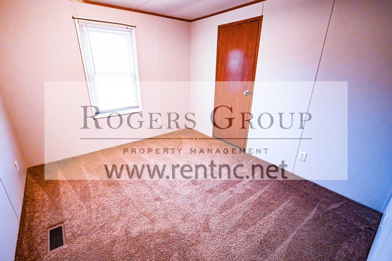 104 Big Buck Rd - Photo 7 of 10