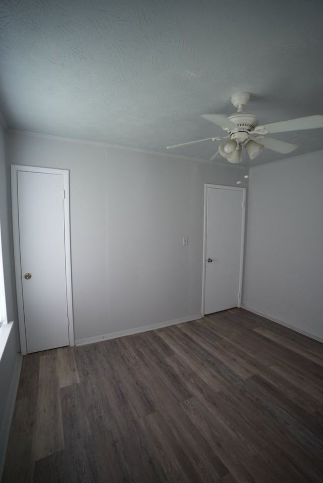 1005 Ladiga St Se - Photo 6 of 17