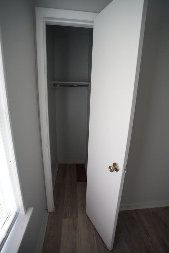 1005 Ladiga St Se - Photo 7 of 17