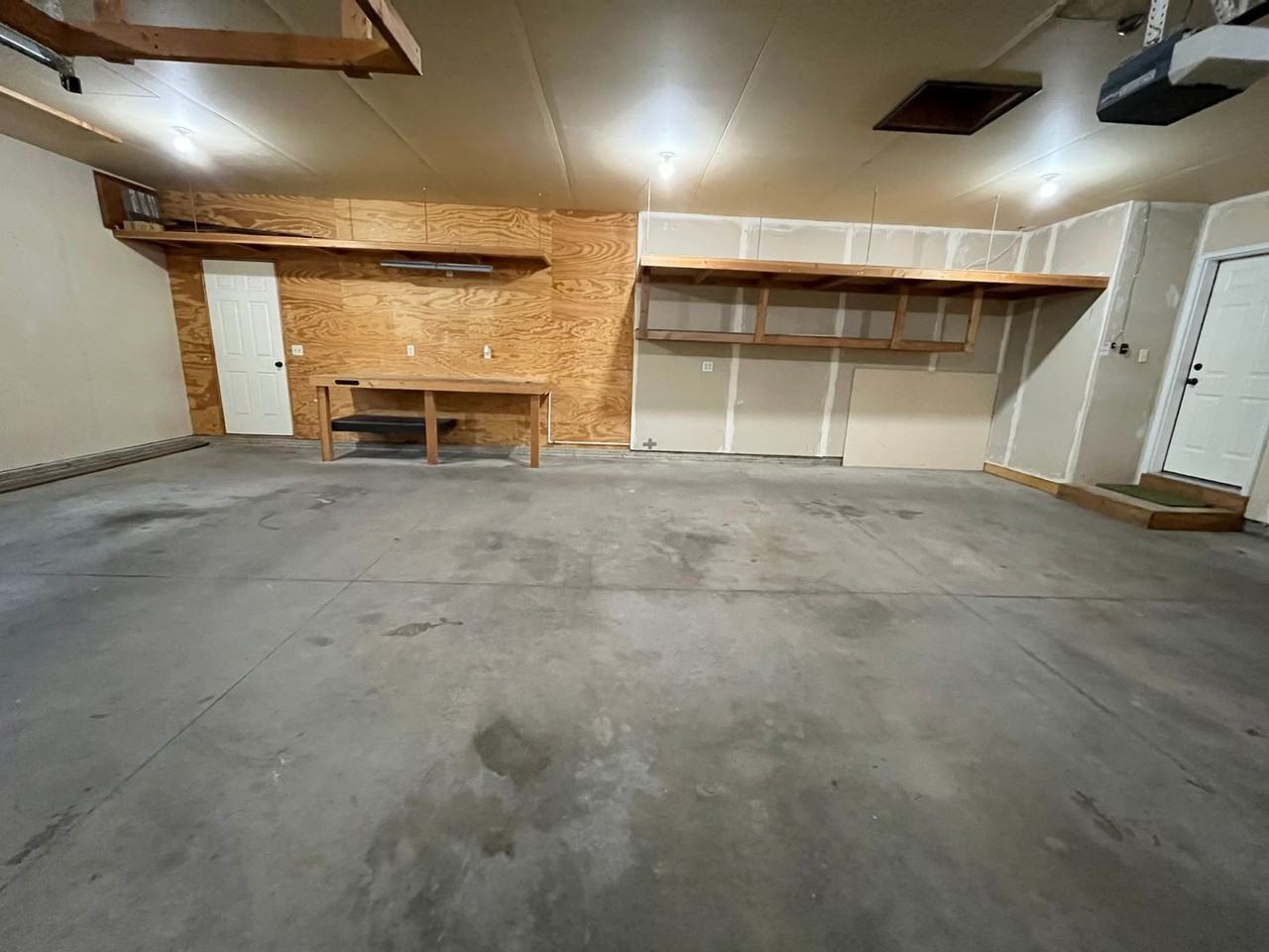 7913 W 48th St - Photo 5 of 49