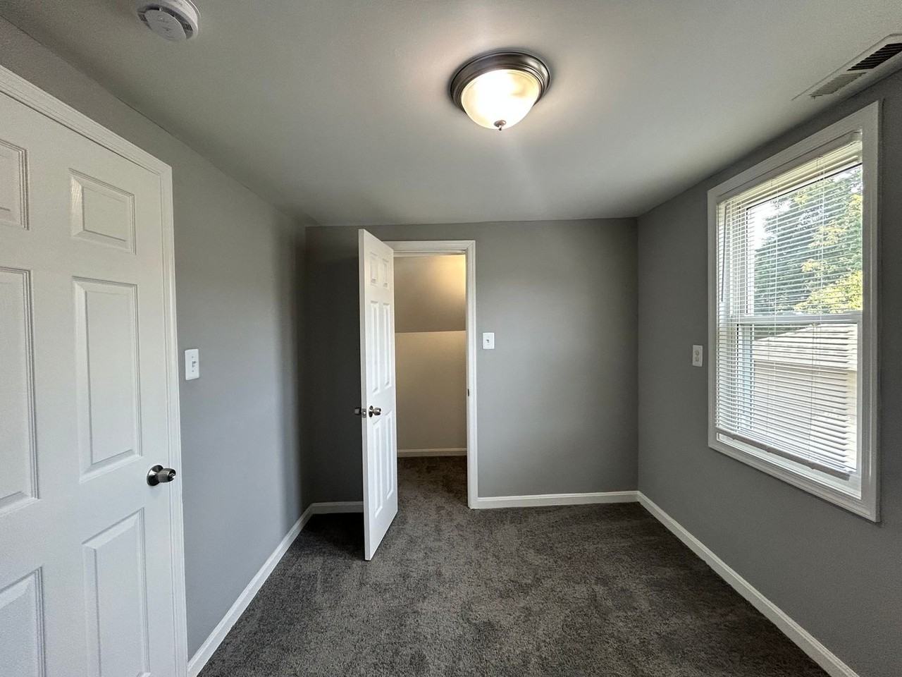 8022 Old Philadelphia Rd - Photo 2 of 13