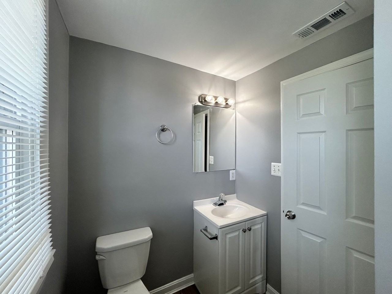8022 Old Philadelphia Rd - Photo 6 of 13