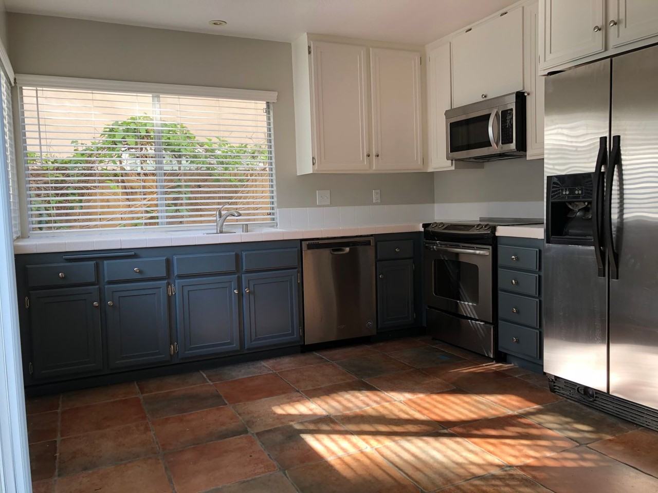 937 Woodgrove Dr - Photo 3 of 10