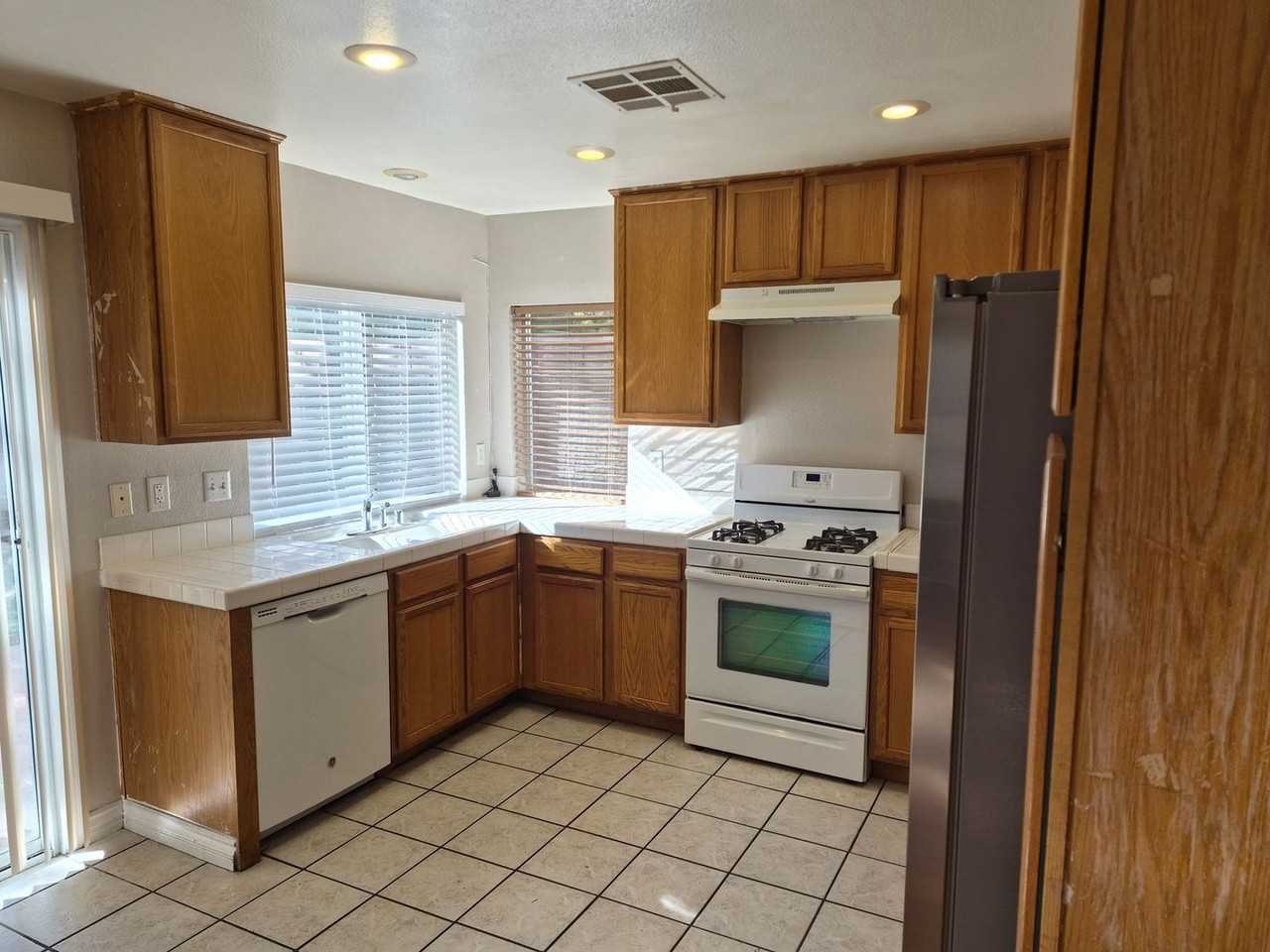 812 Bow Creek Ln - Photo 6 of 18