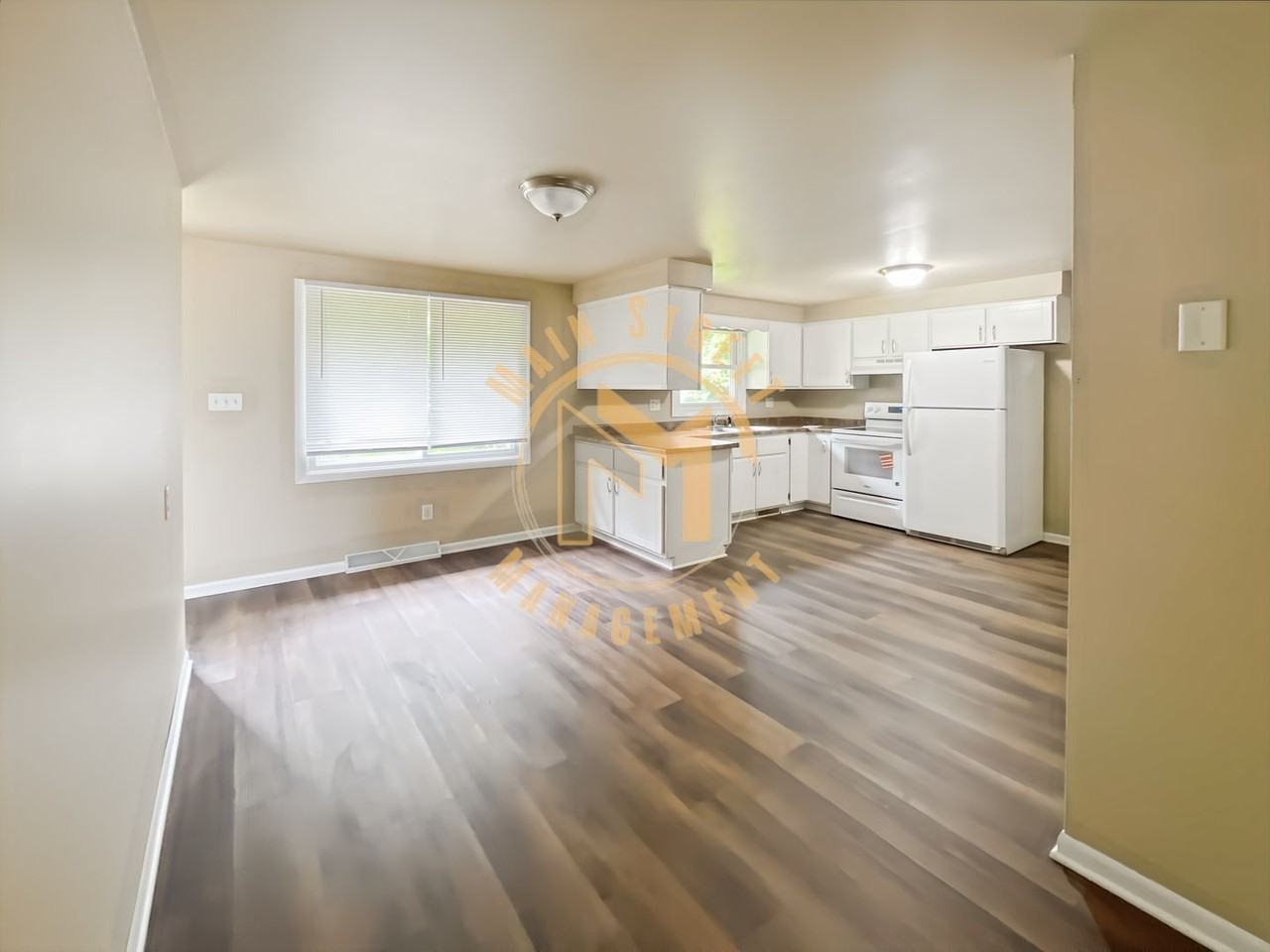 1849 Western Ave - Photo 5 of 16