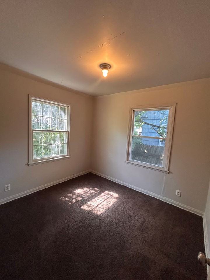 4500 Plaza Dr - Photo 4 of 7