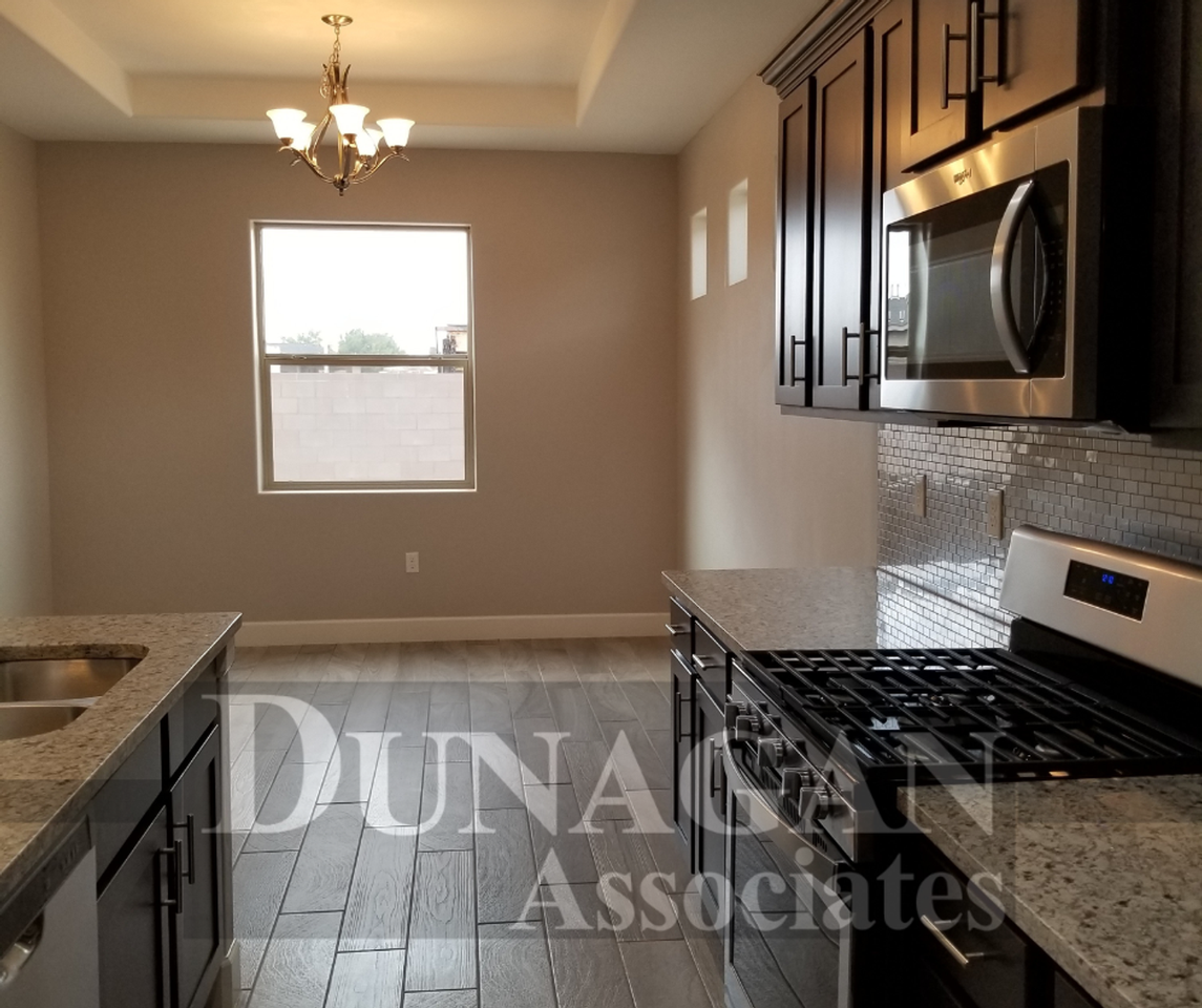 401 Baler Ln - Photo 6 of 17