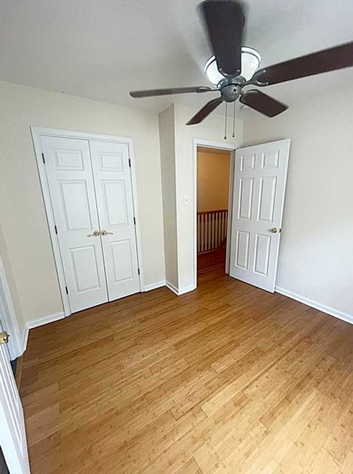 818 N 24th St - Photo 5 of 10