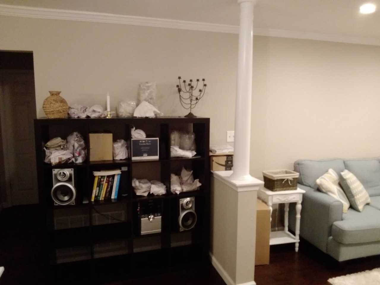 273 Daniele Dr - Photo 4 of 25