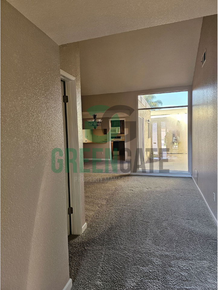 3557 Claremont Ave - Photo 3 of 28