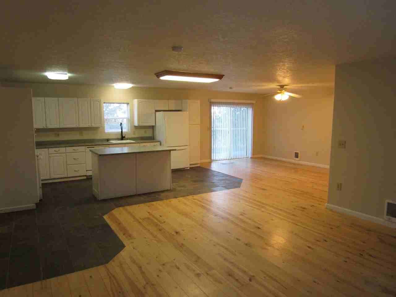 7110 Se Teenie Rd - Photo 2 of 16