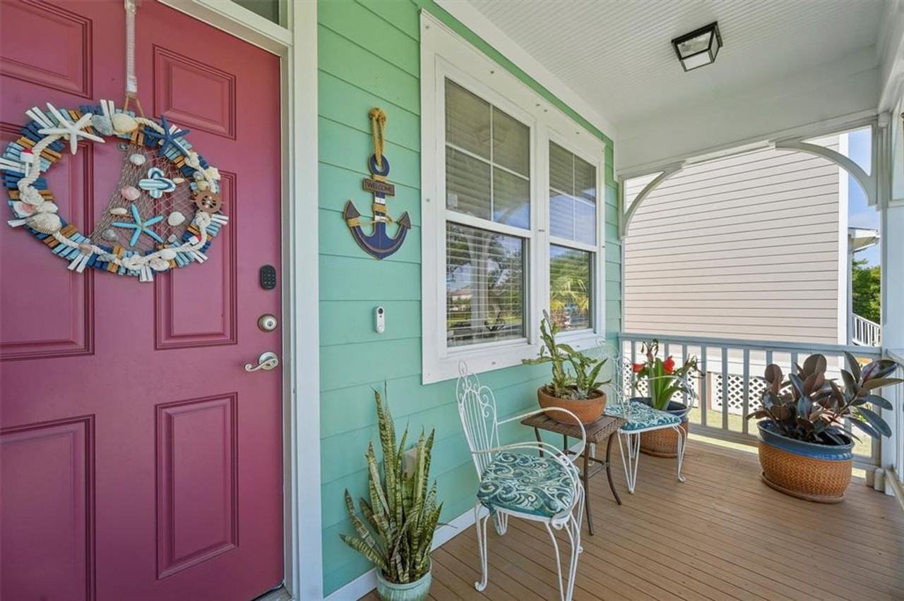 4418 N Live Oak Cir - Photo 2 of 6