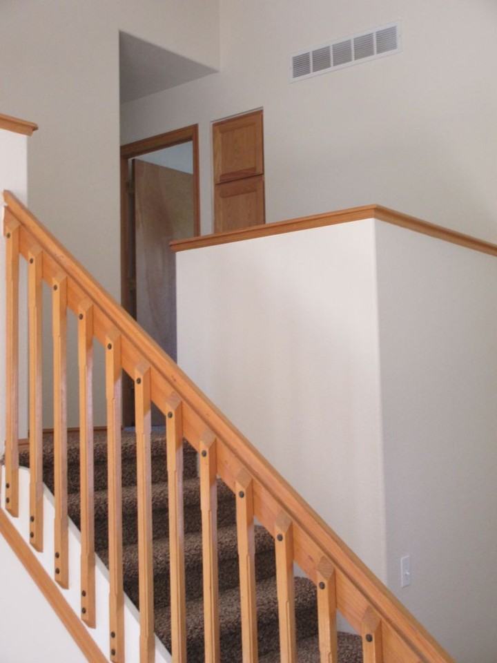 8720 Rosebud Pl - Photo 6 of 10