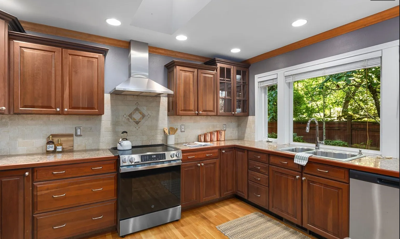 9925 Se 5th St - Photo 2 of 17