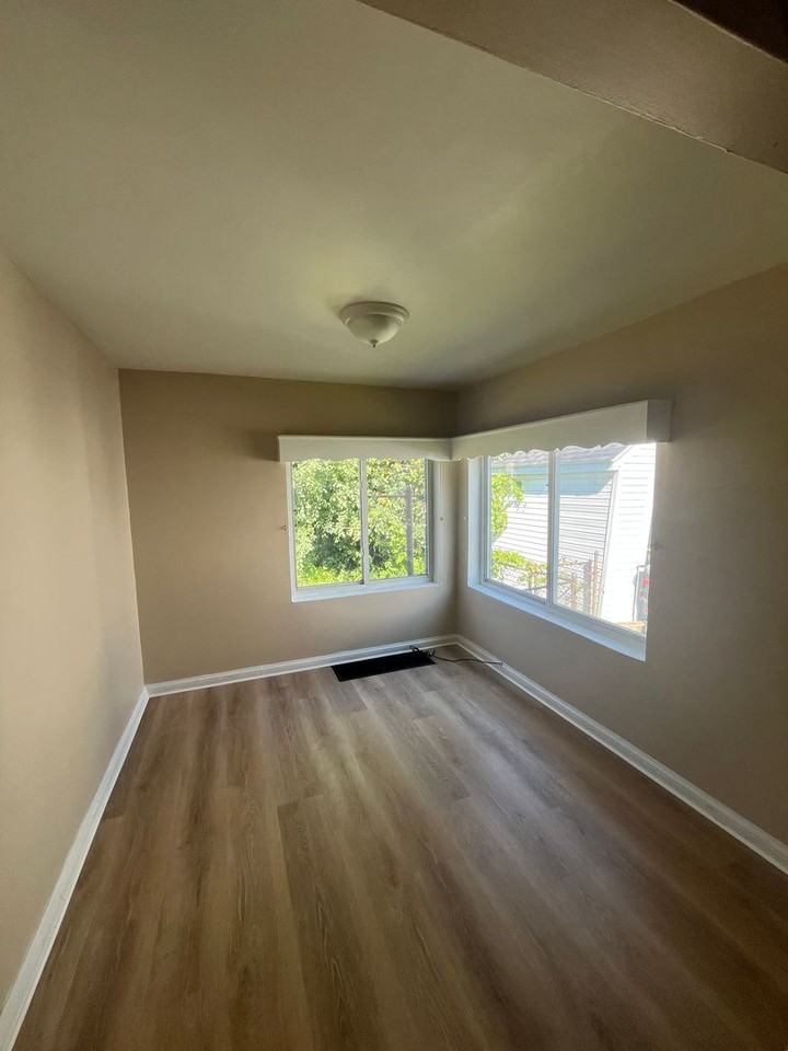 31 Ellsinore St - Photo 6 of 29