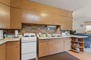 7321 Ideal Ave - Photo 1 of 1