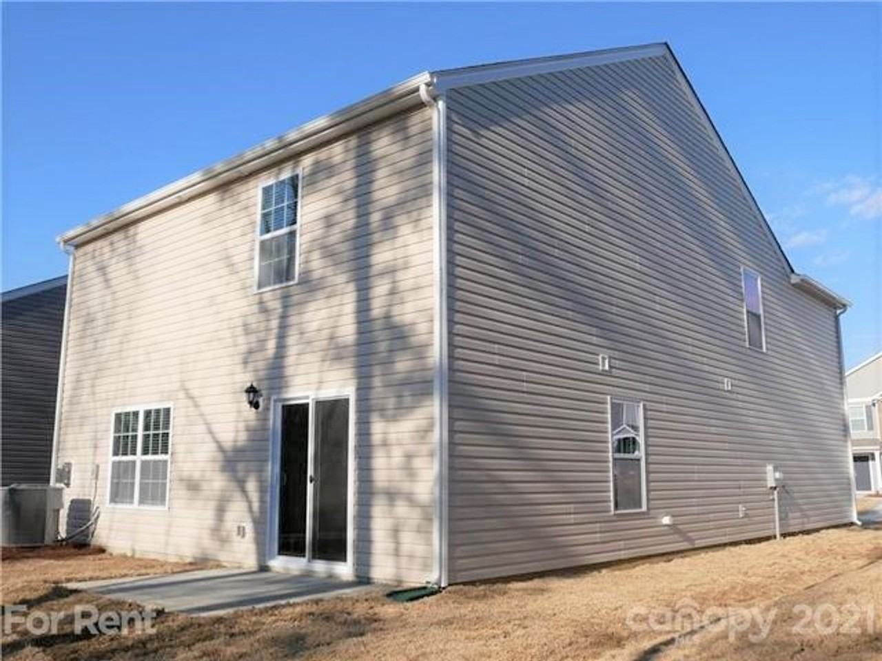 7257 Finnigan Rd - Photo 2 of 18