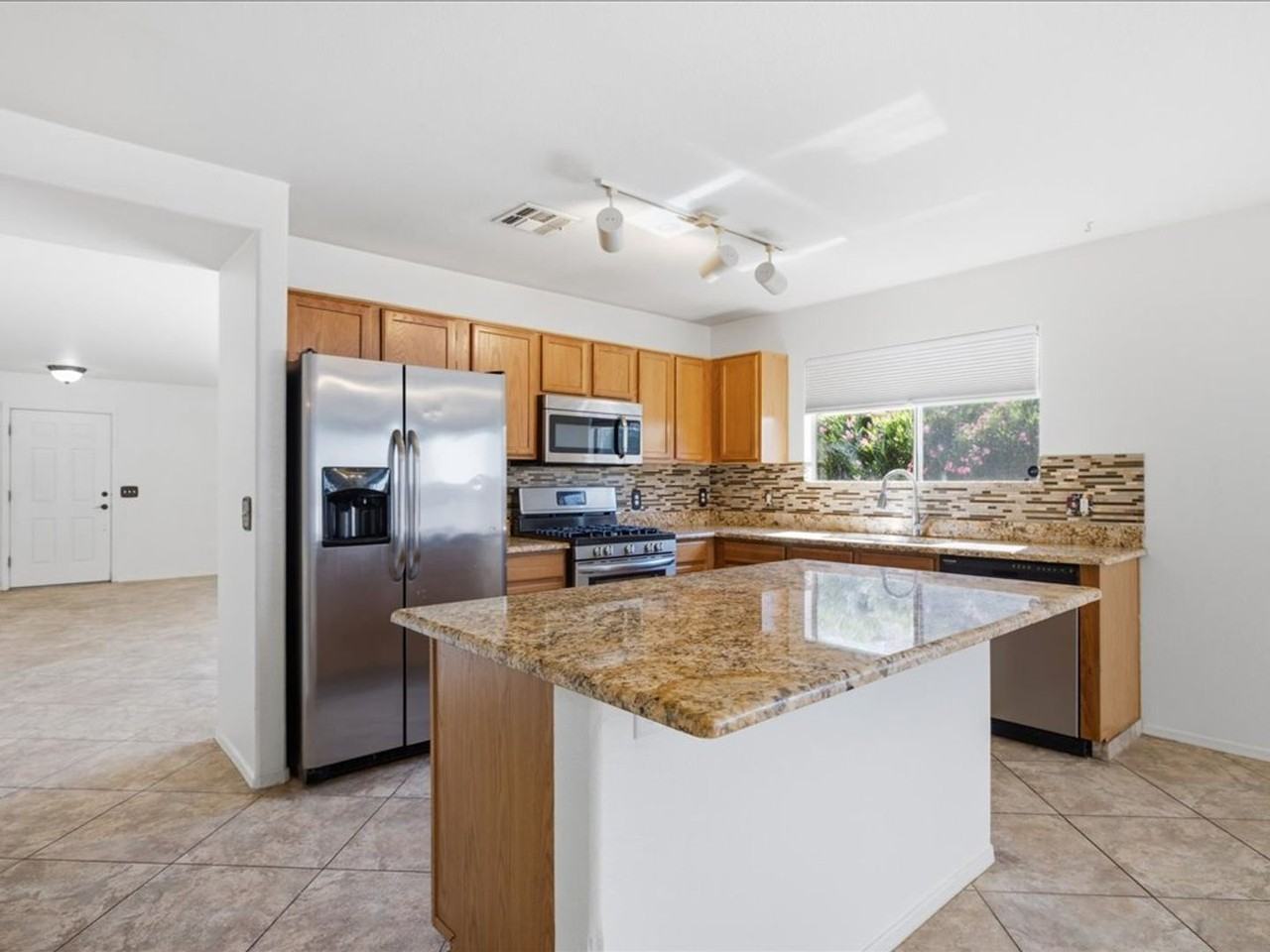 9909 E Rocky Wash Dr - Photo 6 of 28