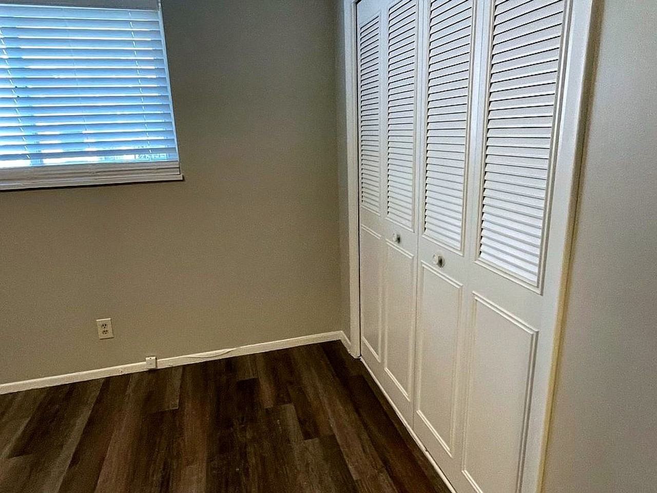 180 S. 20th Apartments - Photo 6 of 50