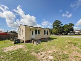 1919 Half Moon Cir - Photo 1 of 1