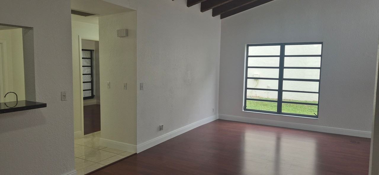 1145 Nw 98th Ter - Photo 4 of 26