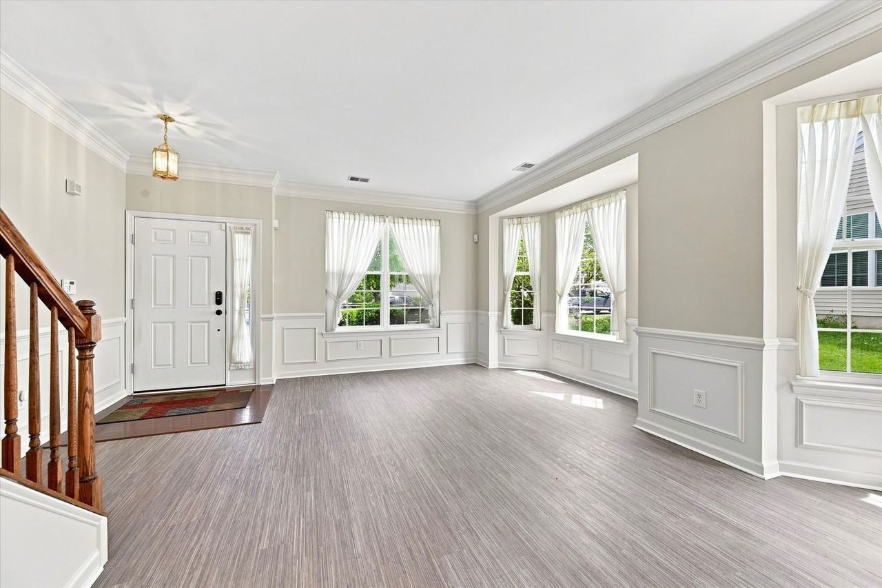 137 Stoyer Rd - Photo 3 of 28