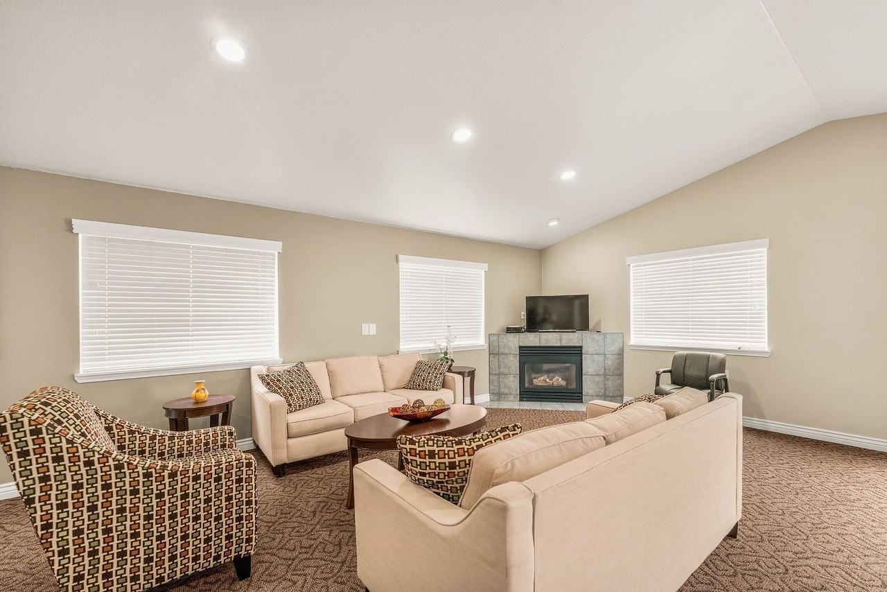 Meadow Crest - Photo 7 of 17