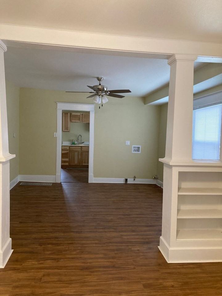 1003 W Main St - Photo 4 of 16