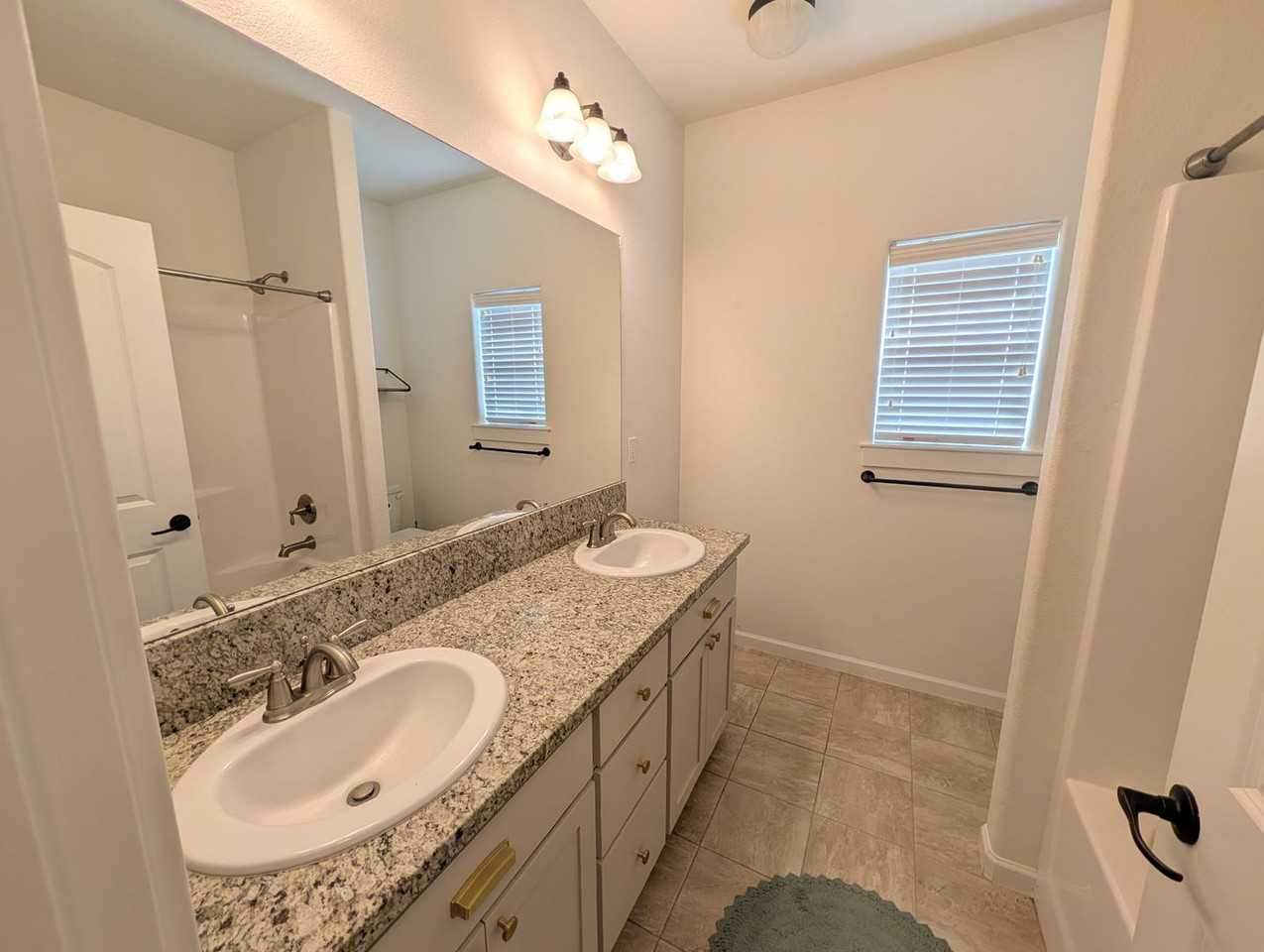 1500 Darlene Dr - Photo 7 of 16