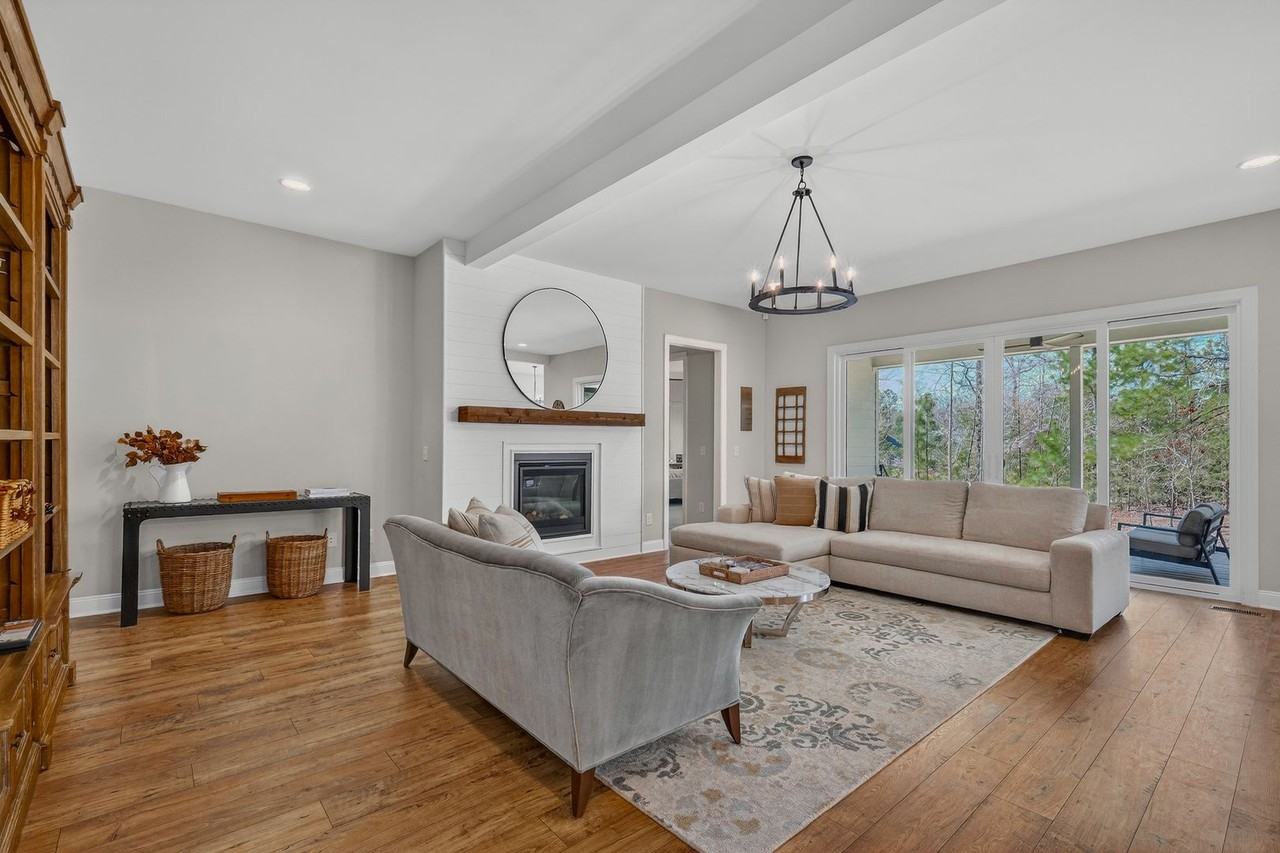 210 Lookout Rdg - Photo 6 of 42
