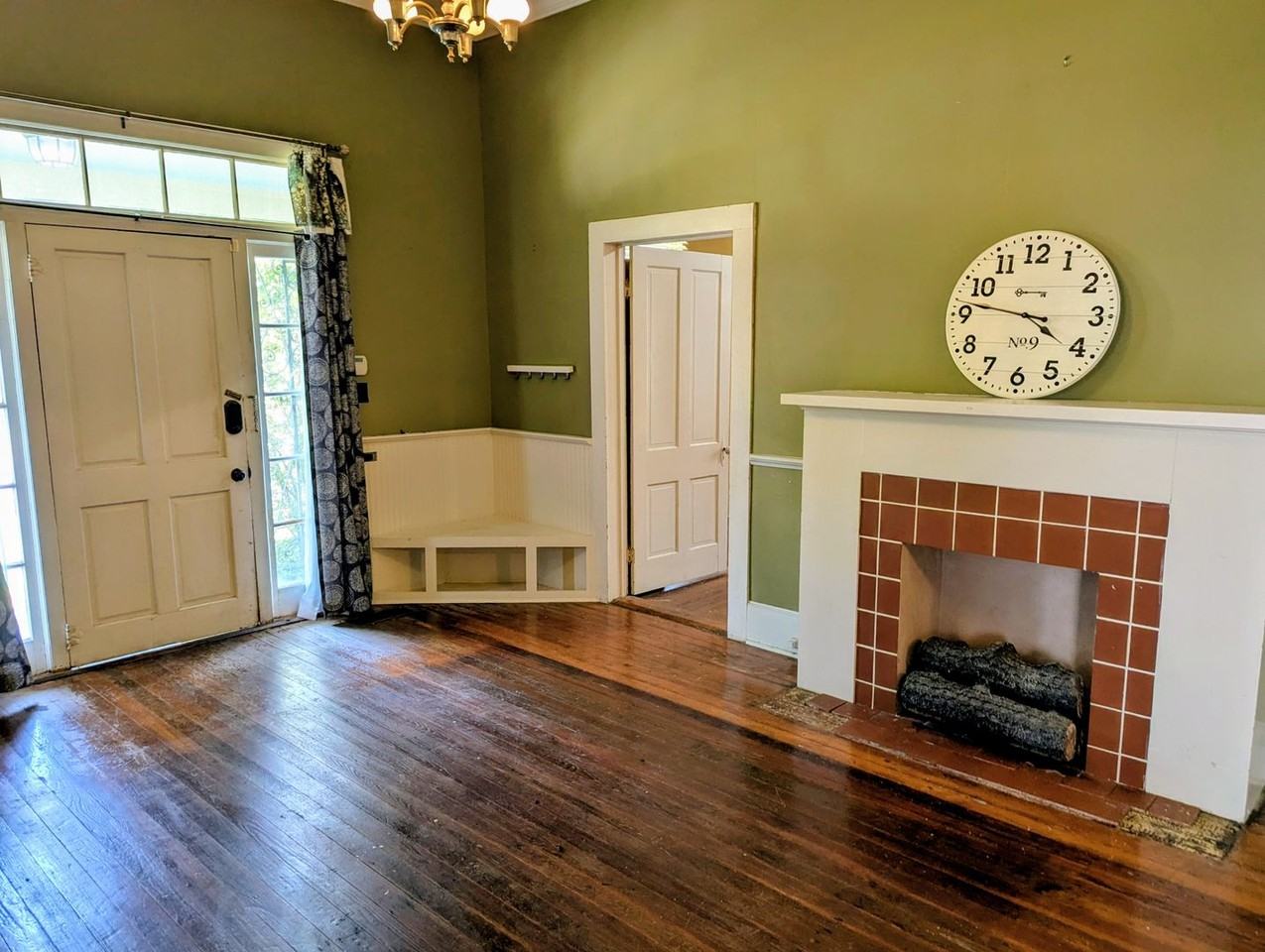 321 Elizabeth Ave - Photo 2 of 21