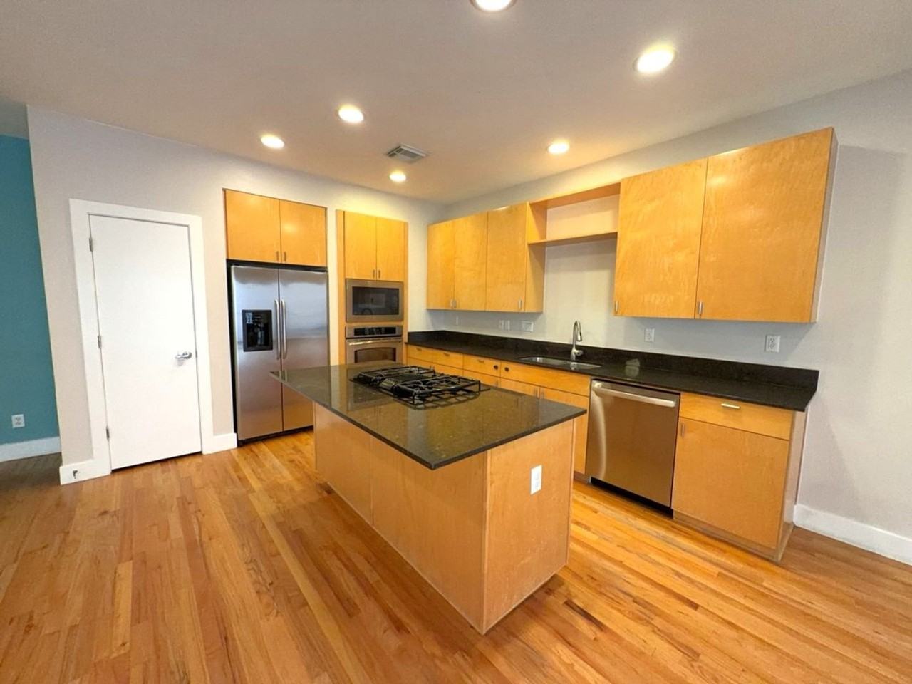 4106 Spencer St #A - Photo 3 of 29