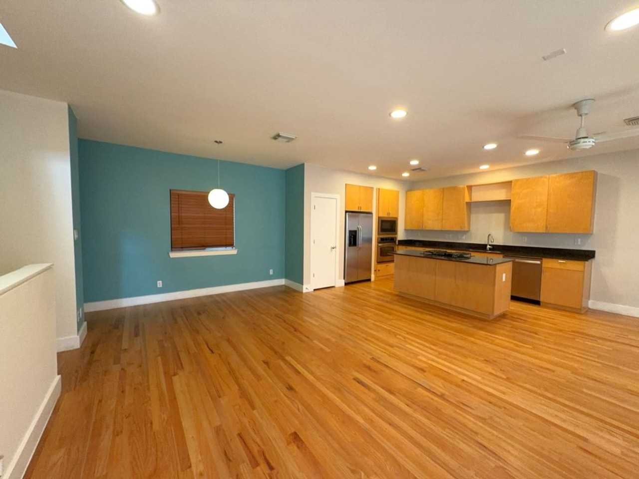 4106 Spencer St #A - Photo 4 of 29