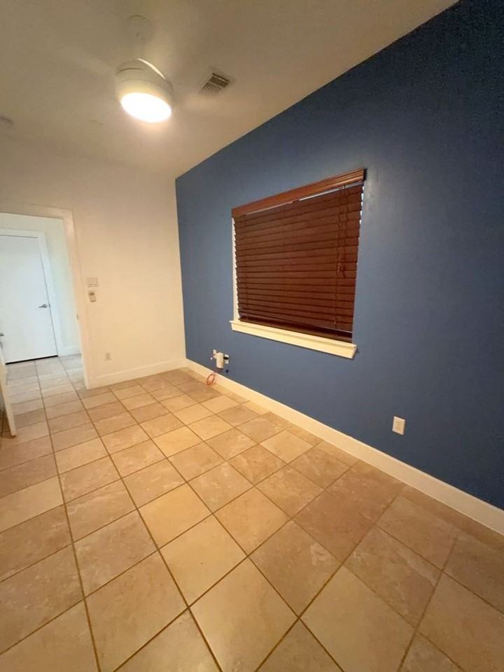 4106 Spencer St #A - Photo 7 of 29