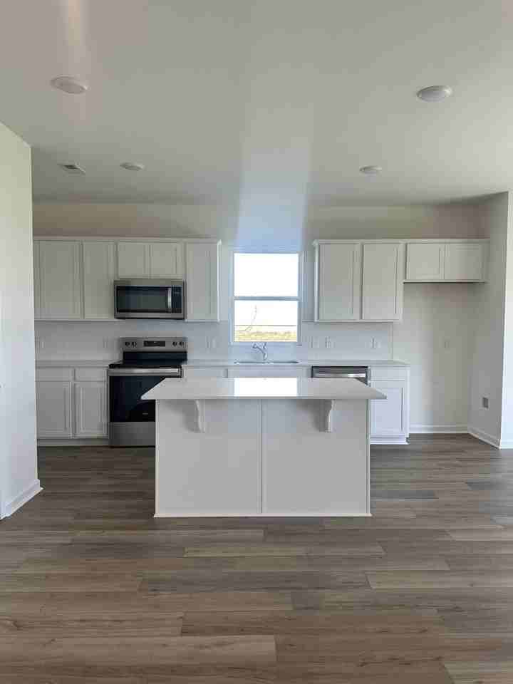 3251 Barrel Oak Pass - Photo 7 of 36