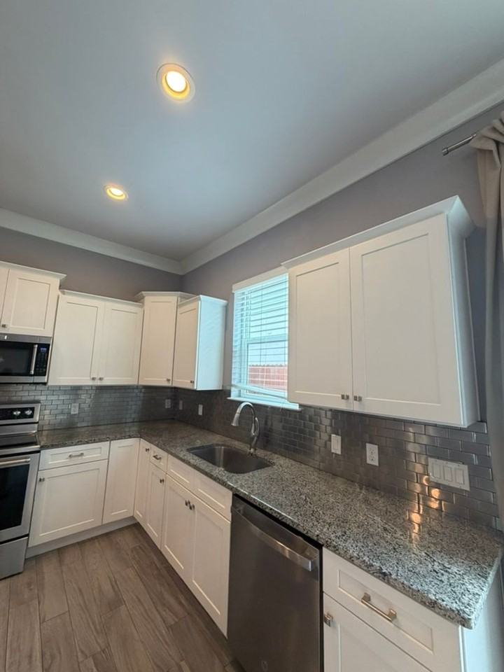 995 Airport Rd - Photo 7 of 29