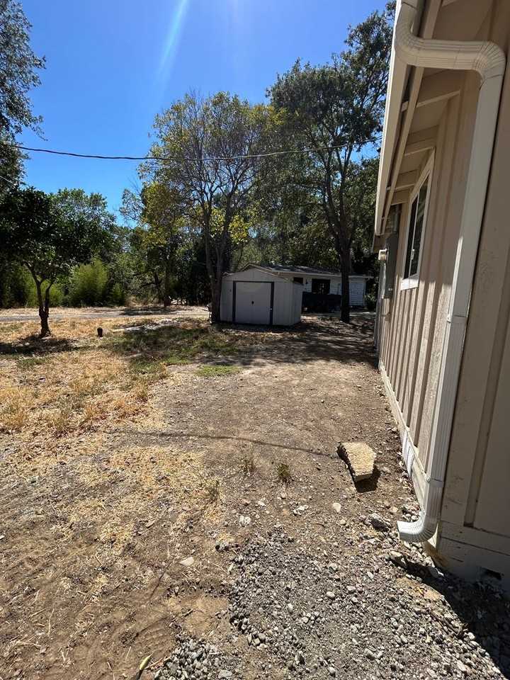 316 Butcher Rd - Photo 5 of 20
