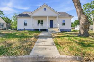 featured image of 2206 Grant St
