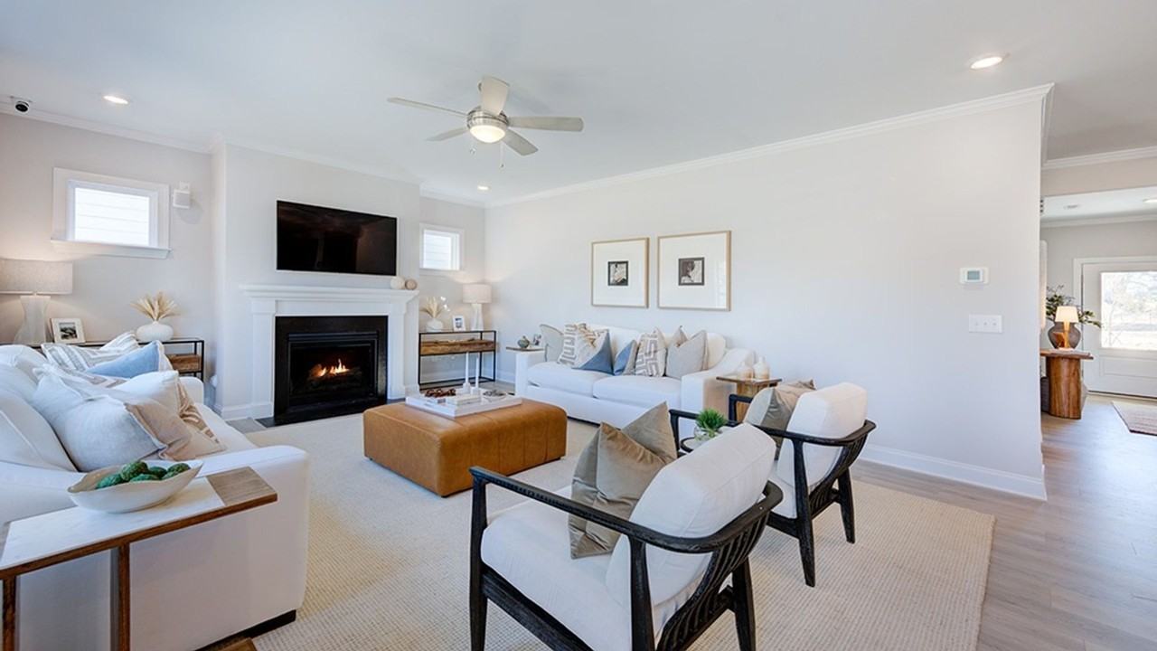1100 Sun Springs Rd - Photo 2 of 35