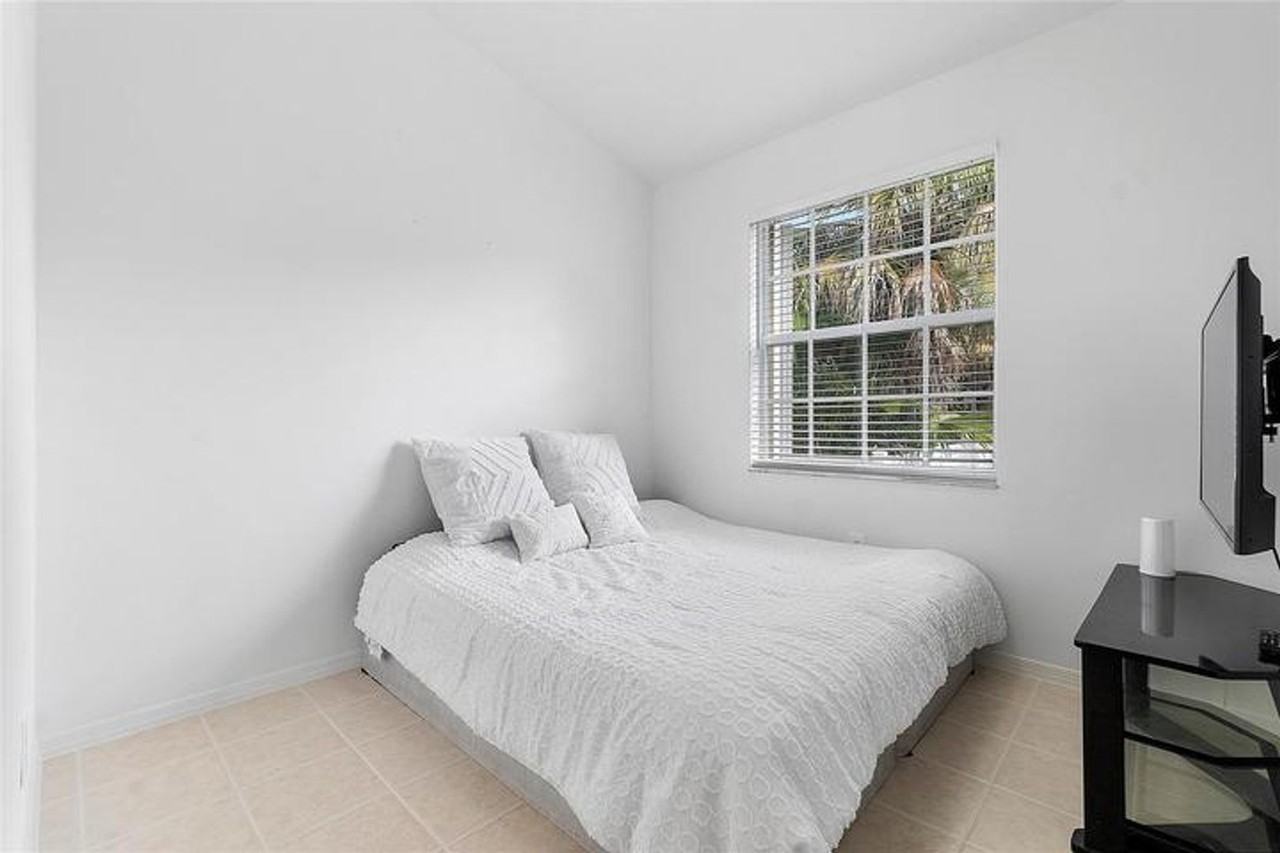 5385 Nw 124th Way - Photo 6 of 12