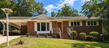 featured image of 422 W 45th St