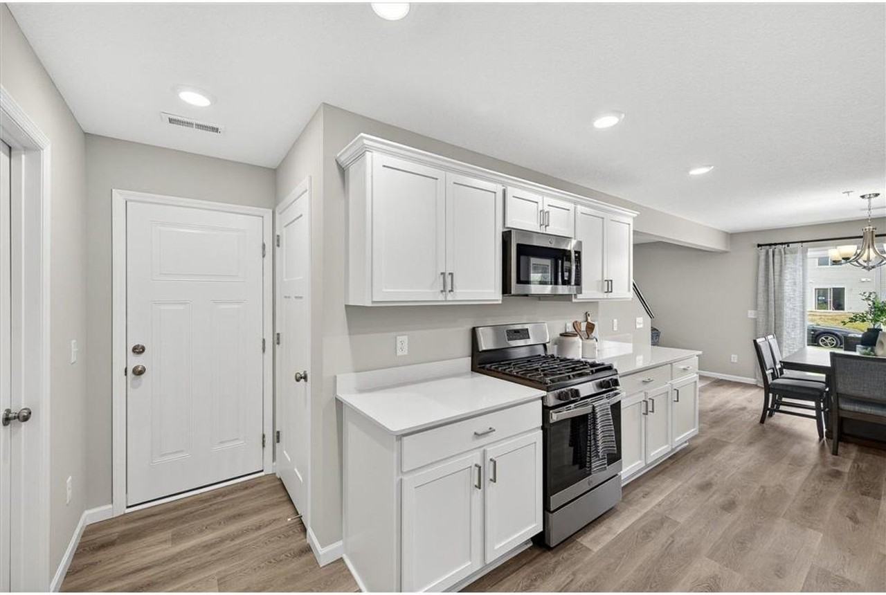 8824 Riverstone Ave Ne - Photo 6 of 18