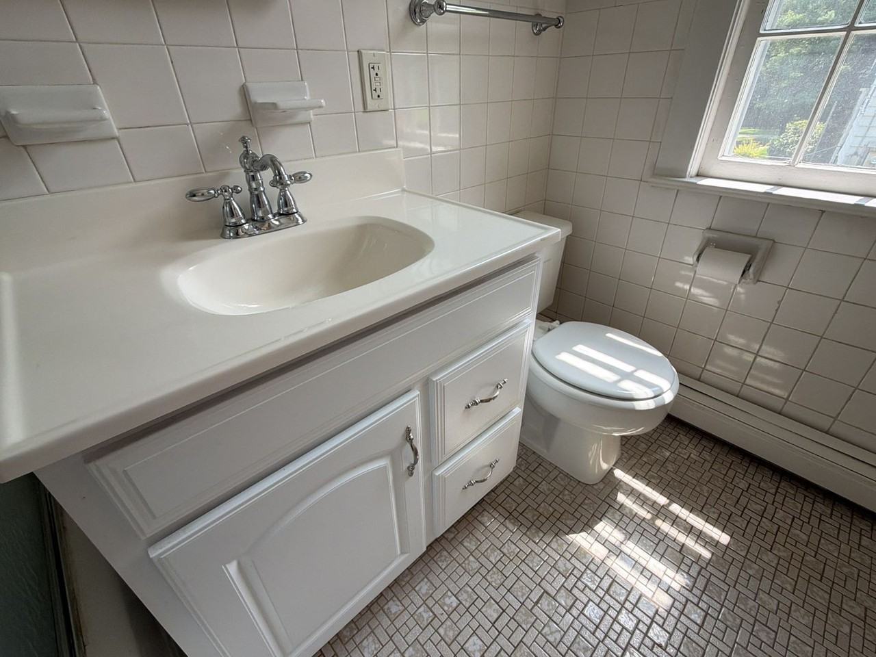 Six Raven Way LLC - Photo 7 of 50
