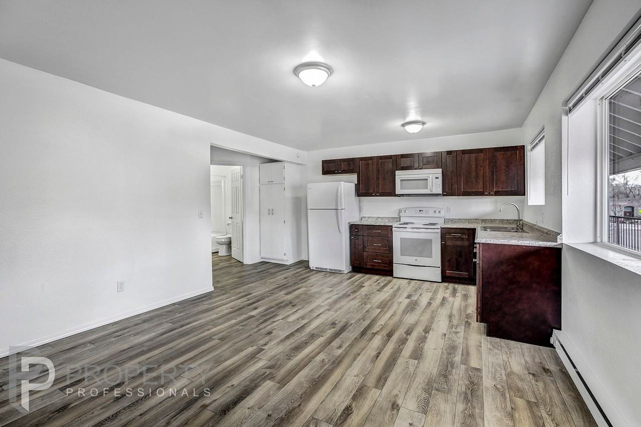 777 Main St - Photo 7 of 16