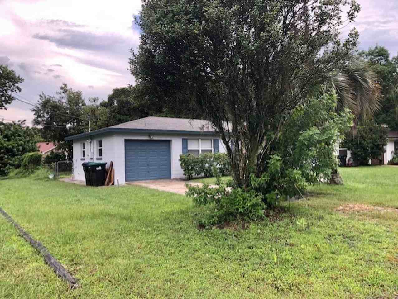 10602 Allisheim Ave - Photo 3 of 25