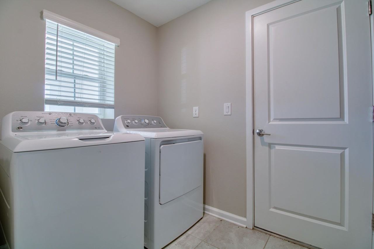 2873 Black Birch Dr - Photo 4 of 24