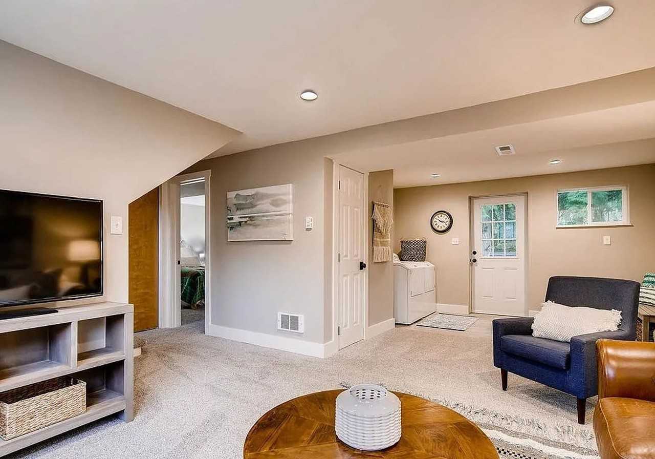 14825 61st Ave W - Photo 6 of 29